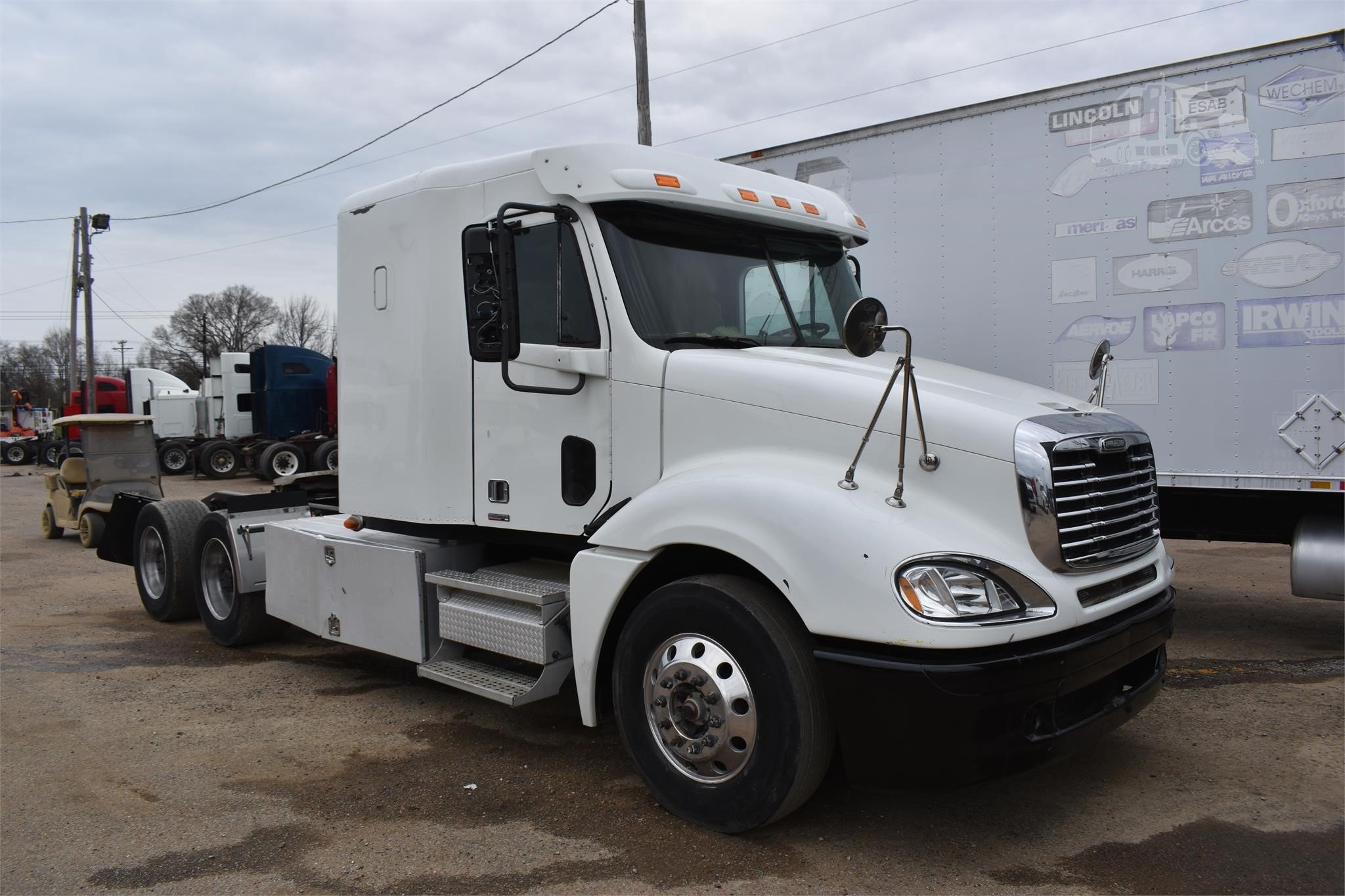 2010 freightliner columbia